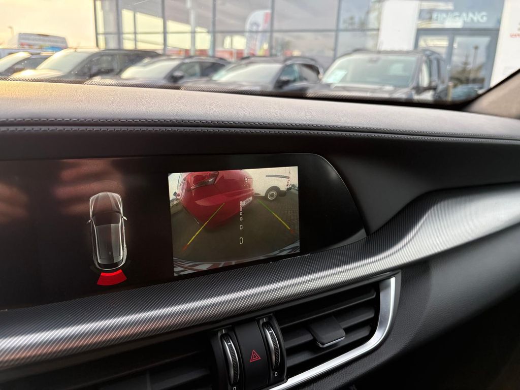 Alfa Romeo Stelvio 2024