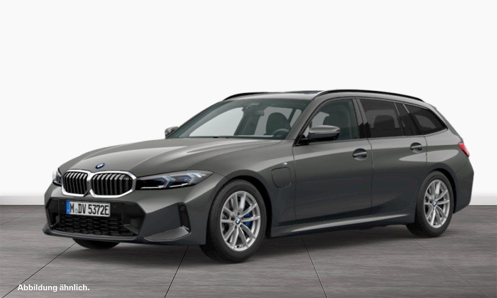 BMW 330 2025