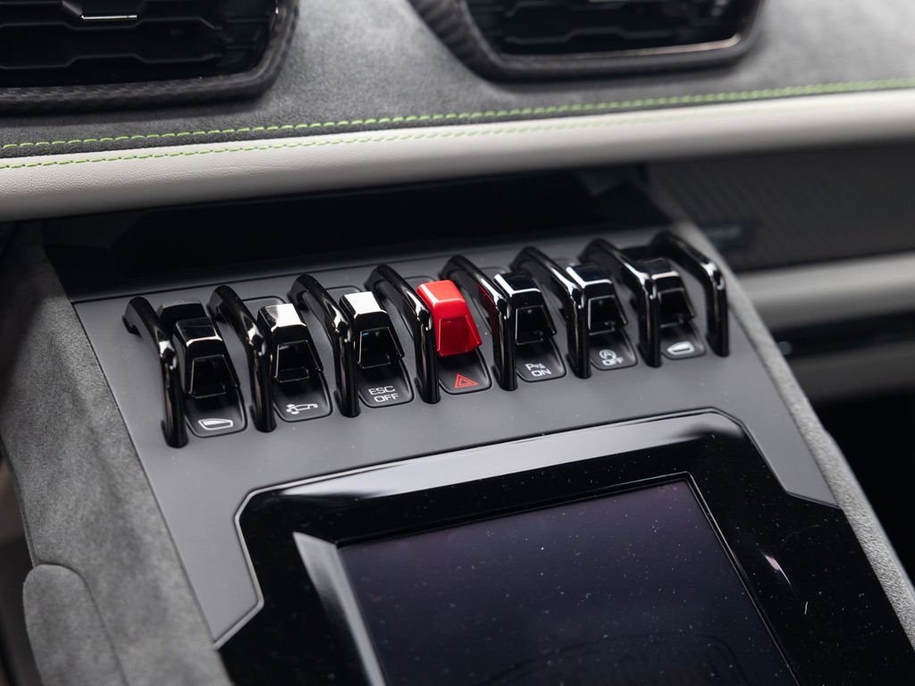 Lamborghini Huracán 2024