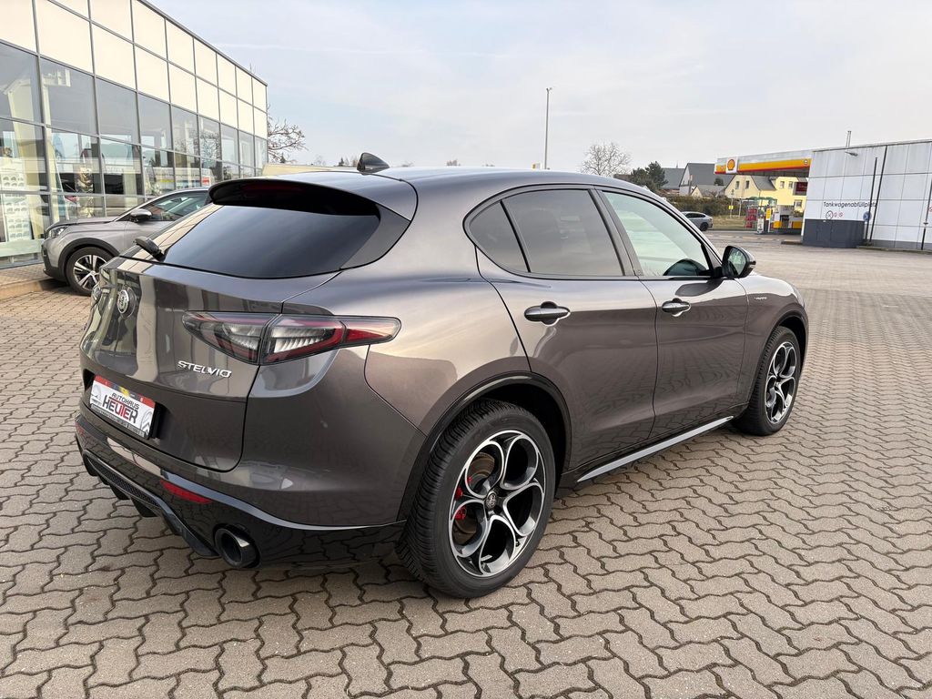 Alfa Romeo Stelvio 2024