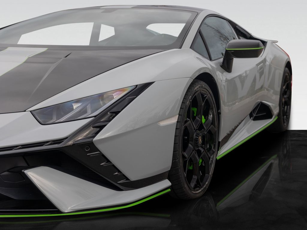 Lamborghini Huracán 2024