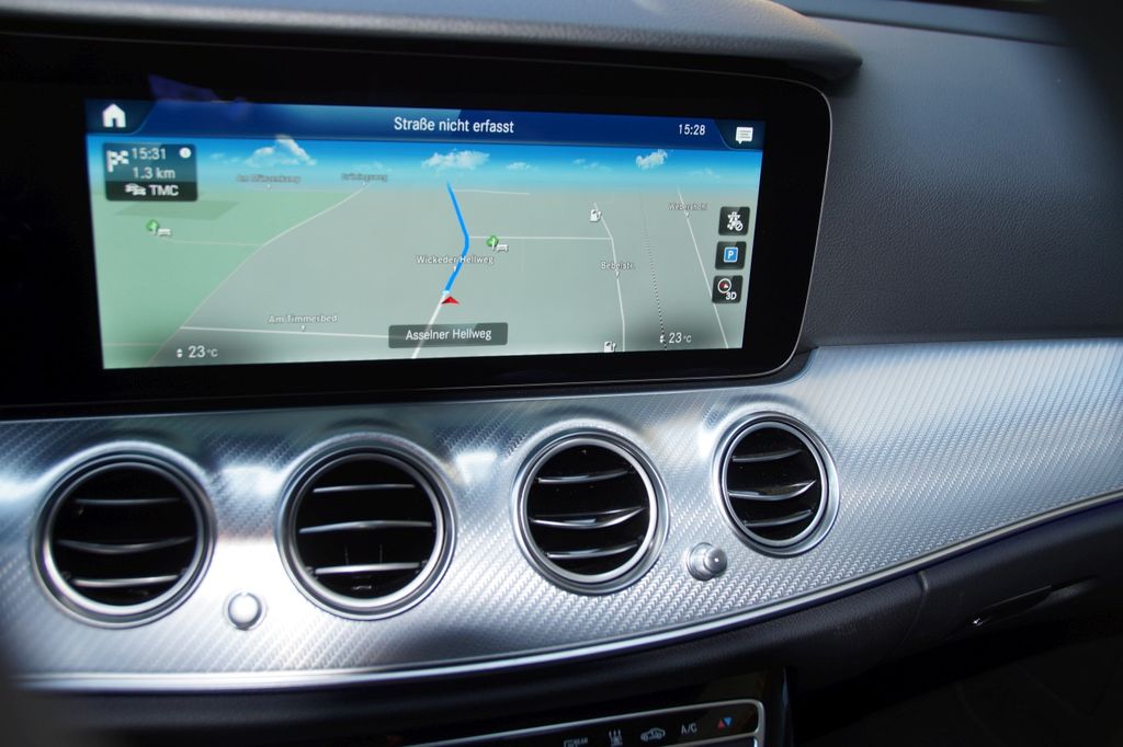 Mercedes-Benz E 300 2022