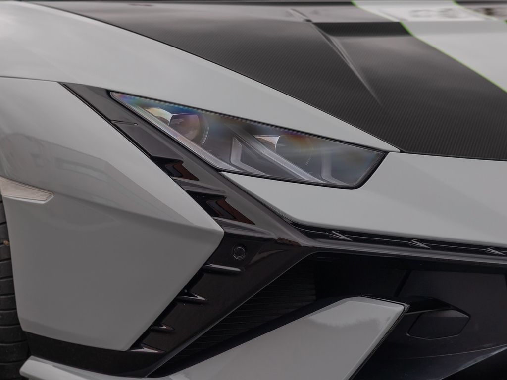 Lamborghini Huracán 2024