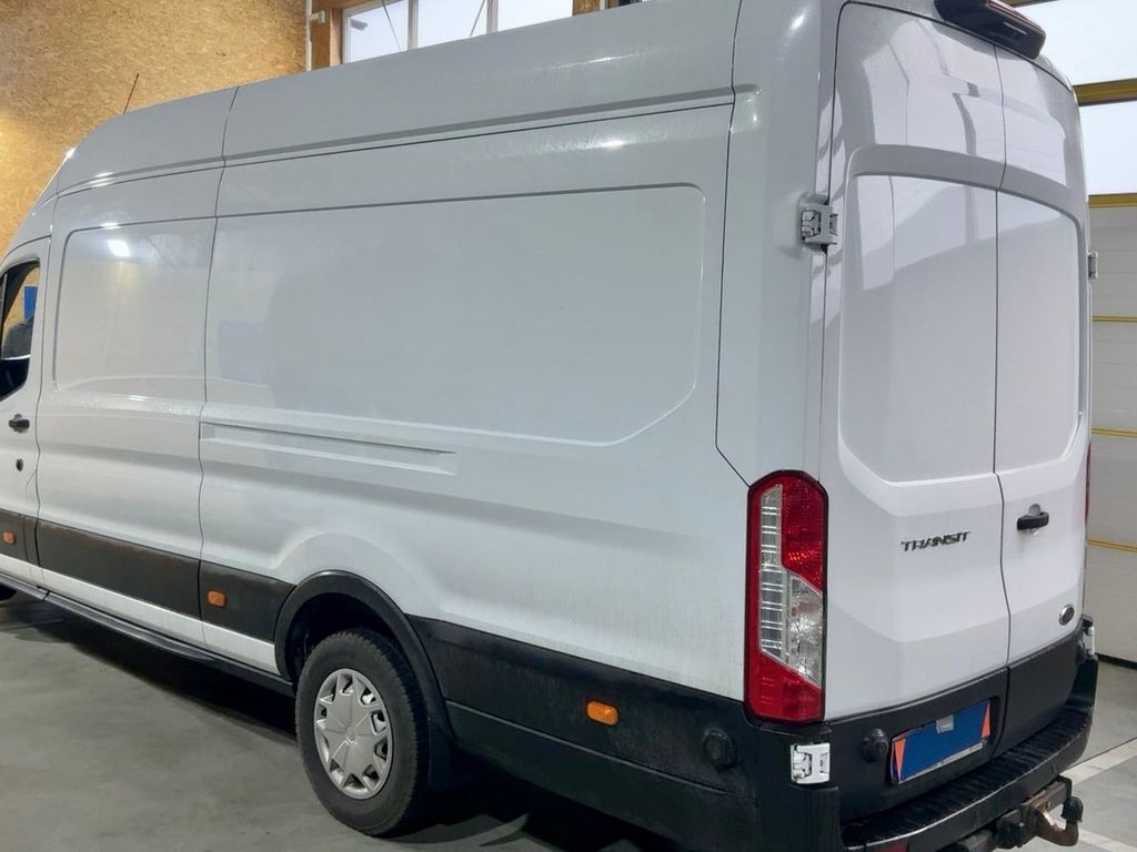 Ford Transit 2020
