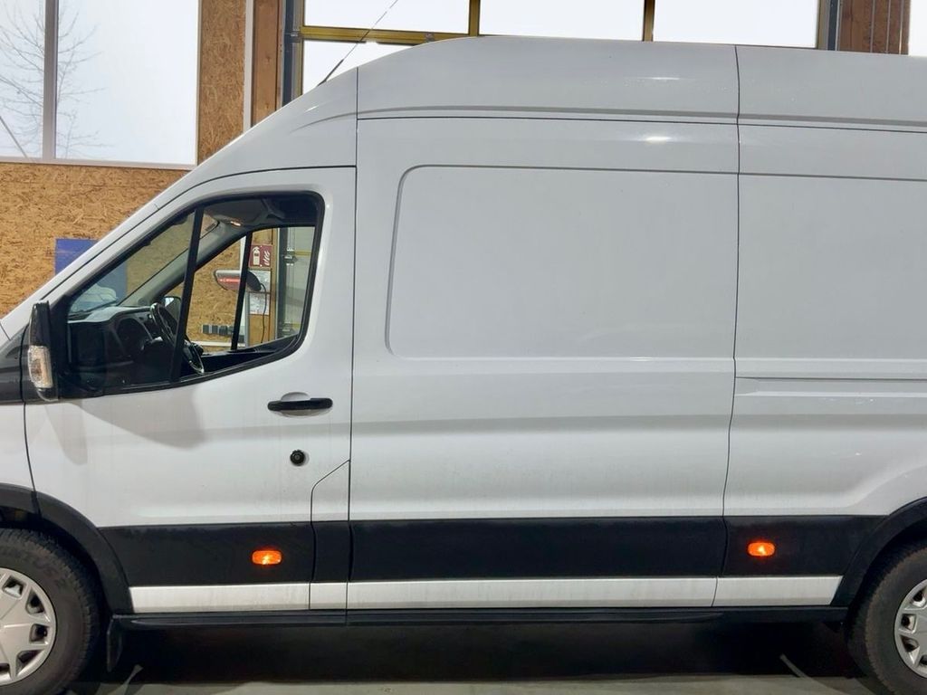 Ford Transit 2020
