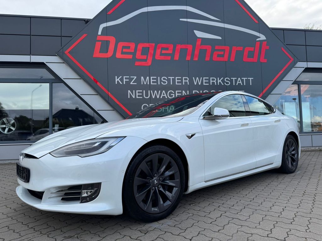 Tesla Model S 2019