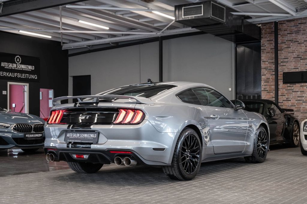 Ford Mustang 2021