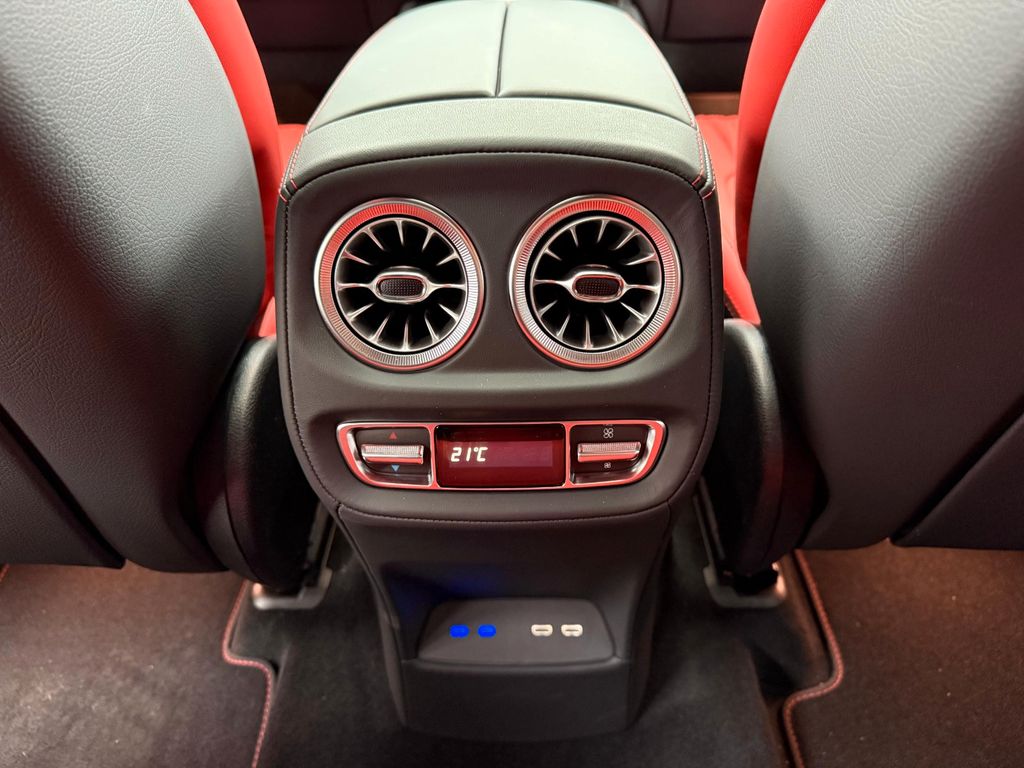 Mercedes-Benz G 63 AMG 2025