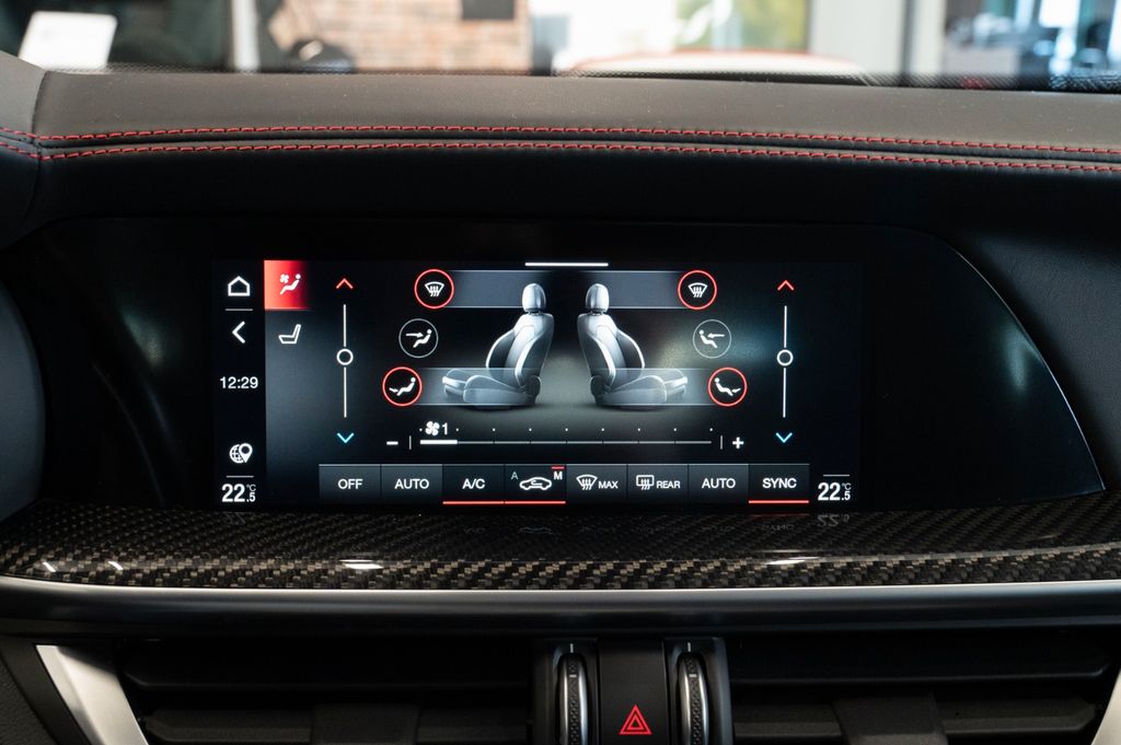 Alfa Romeo Stelvio 2021