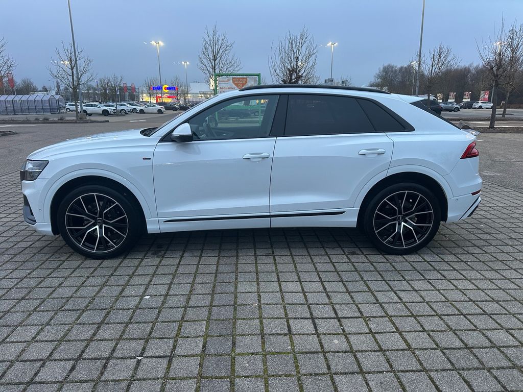 Audi Q8 2019
