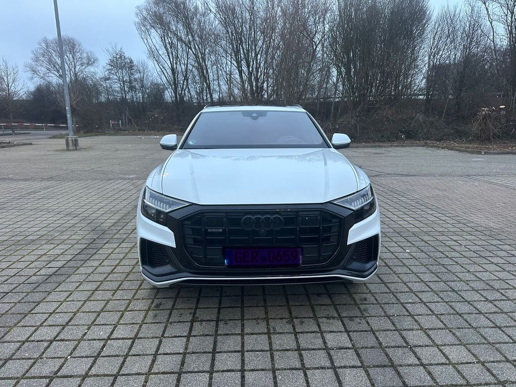 Audi Q8 2019