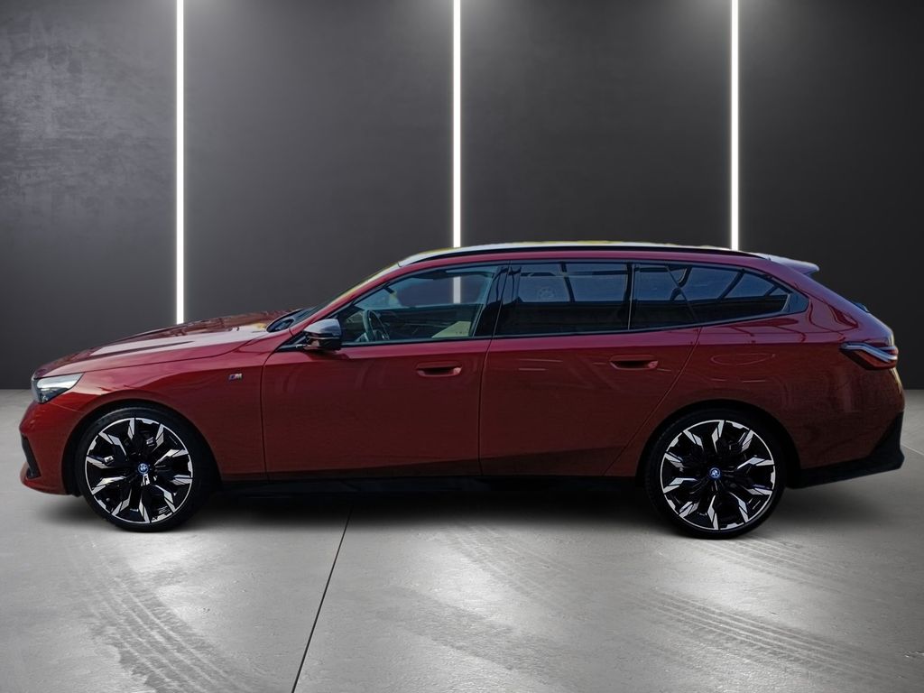 BMW i5 2024