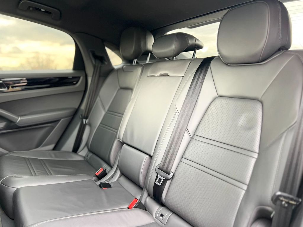 Porsche Cayenne 2019