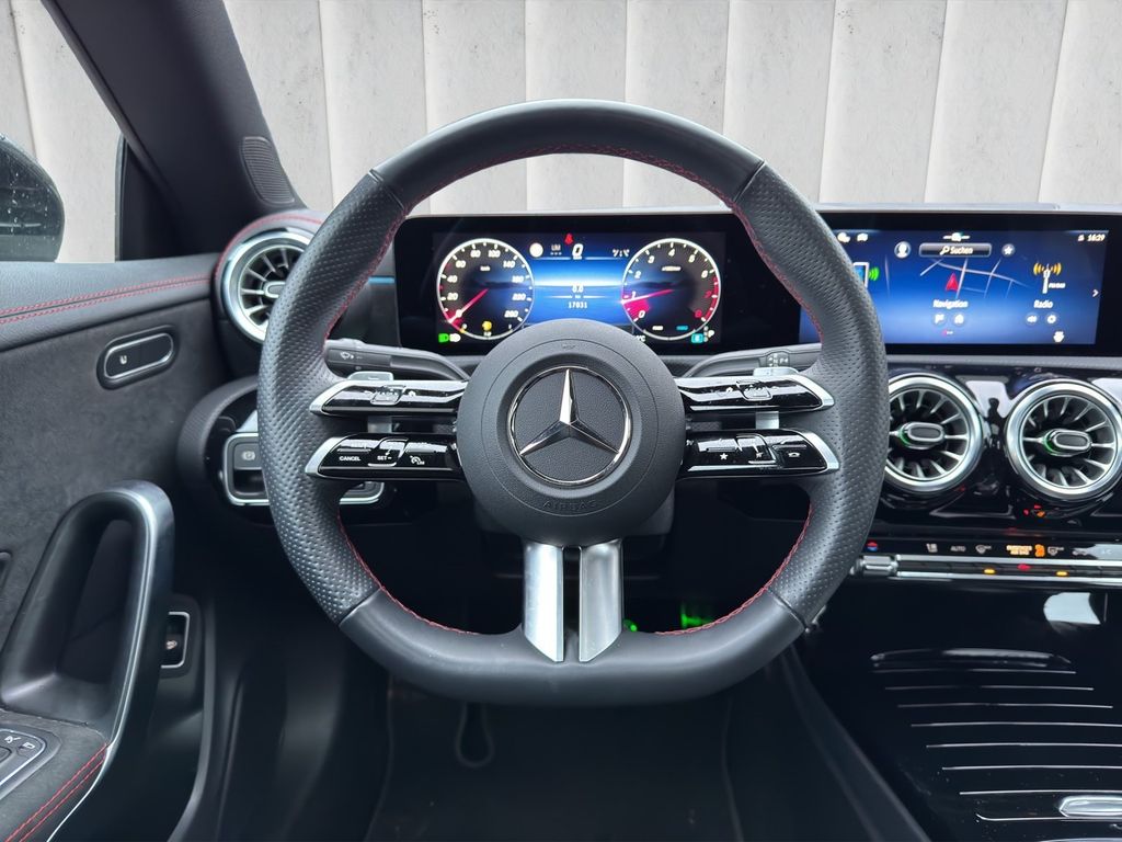 Mercedes-Benz CLA 200 2024