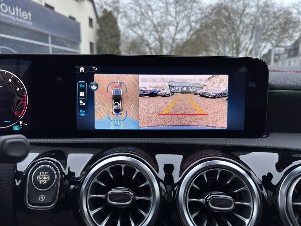 Mercedes-Benz CLA 200 2024