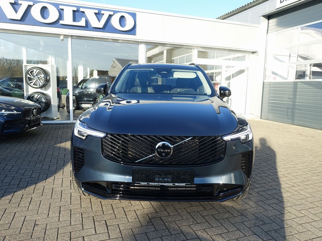 Volvo XC90 2025