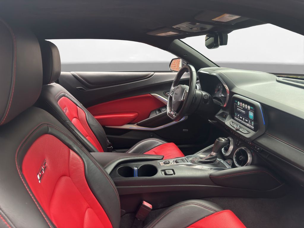 Chevrolet Camaro 2016