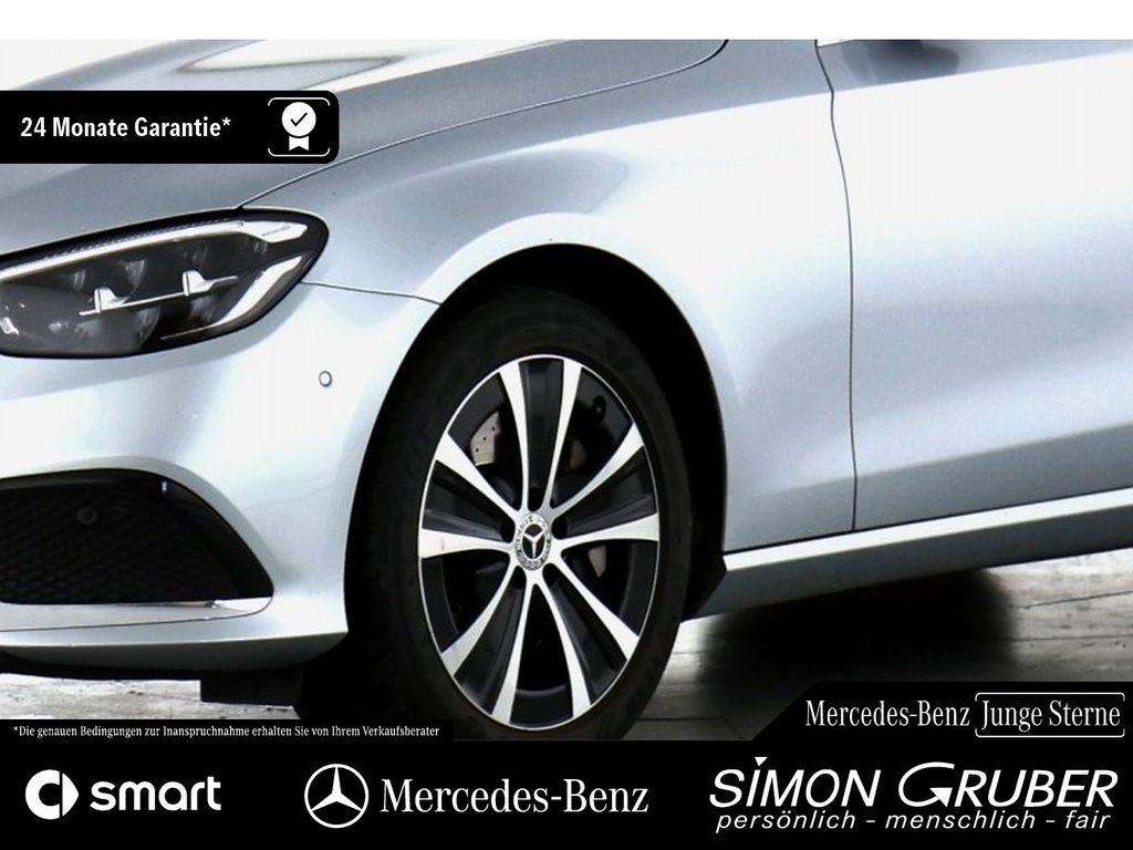 Mercedes-Benz E 300 2022