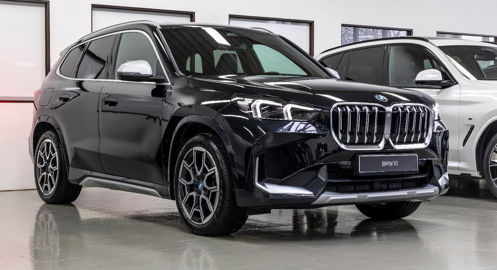 BMW iX1 2023