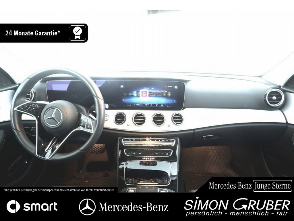 Mercedes-Benz E 300 2022