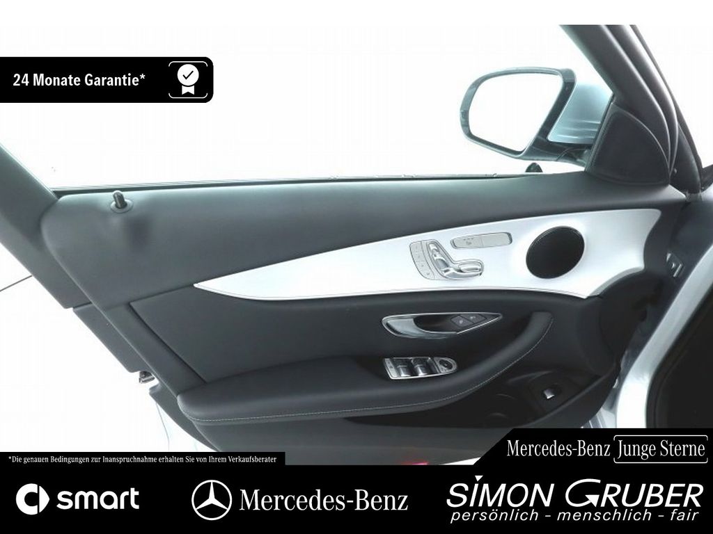 Mercedes-Benz E 300 2022