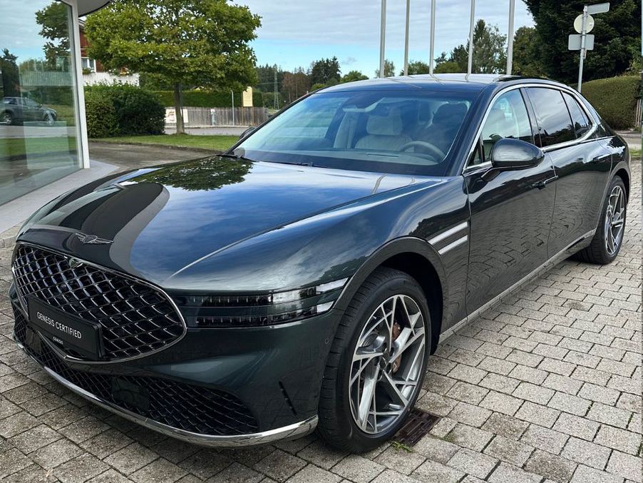 Genesis G90 2025