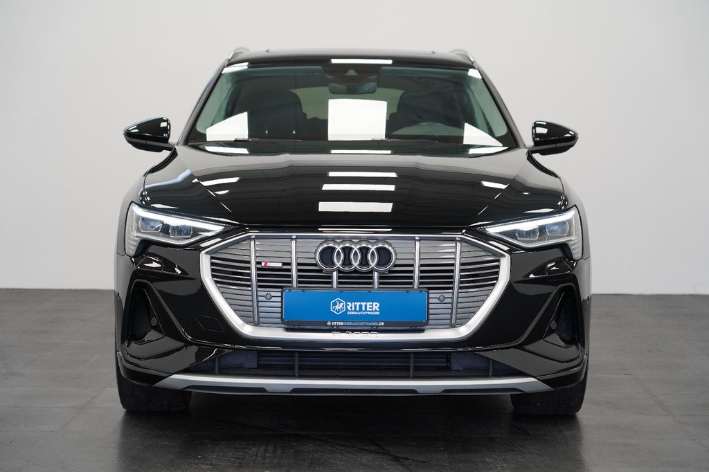 Audi e-tron 2022