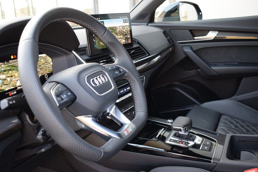 Audi SQ5 2022