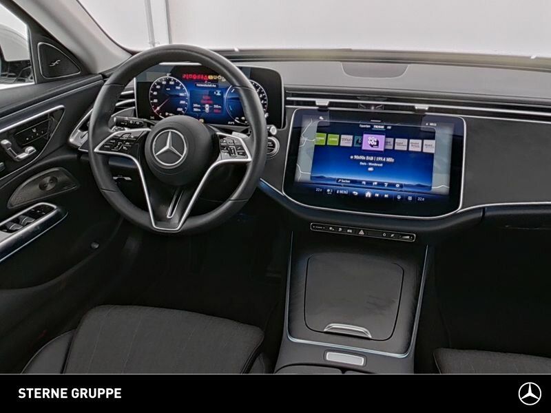 Mercedes-Benz E 300 2024