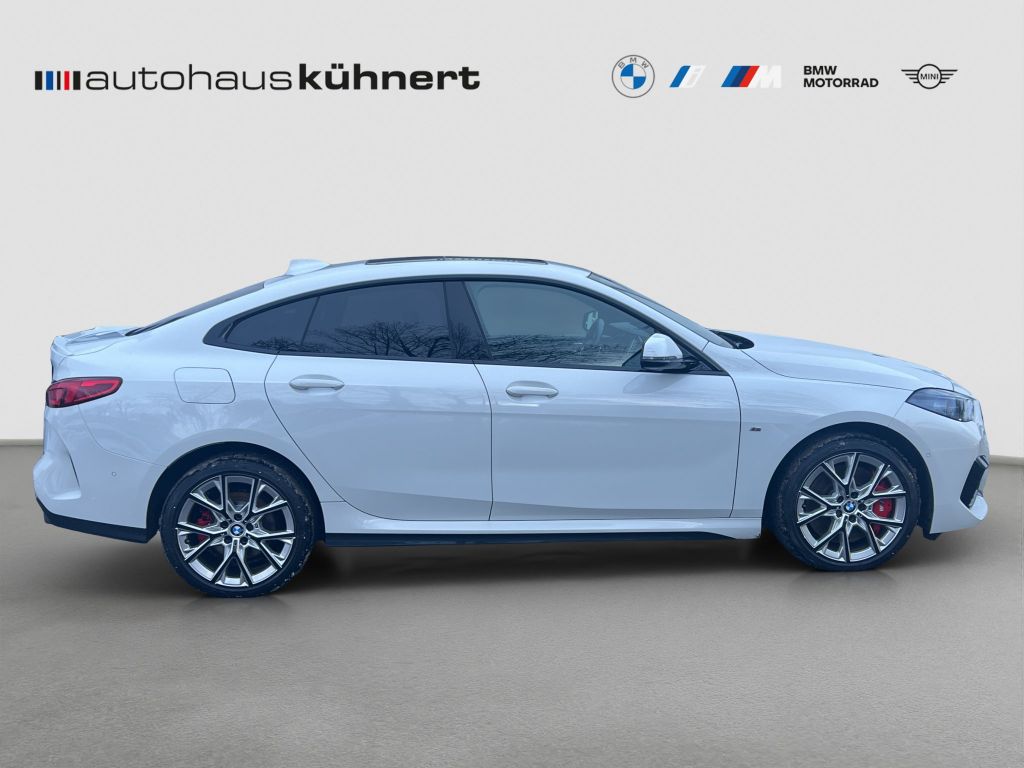 BMW 220 Gran Coupé 2024