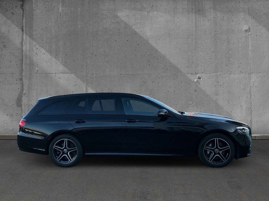 Mercedes-Benz E 300 2022