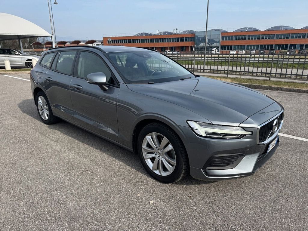 Volvo V60 2021