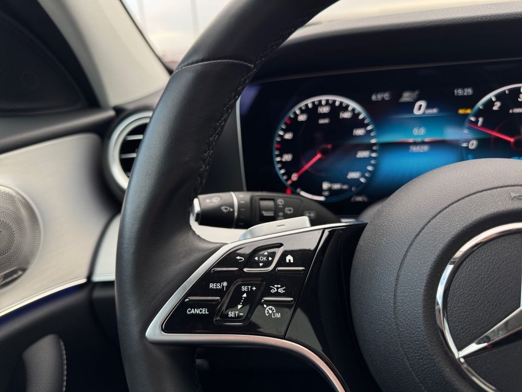 Mercedes-Benz E 300 2022