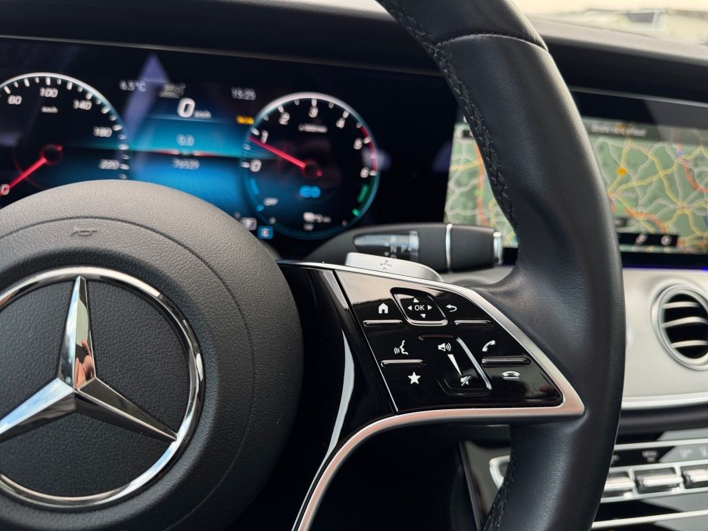 Mercedes-Benz E 300 2022