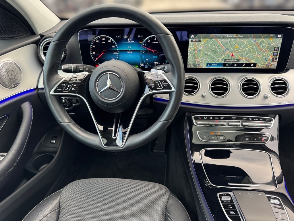 Mercedes-Benz E 300 2022