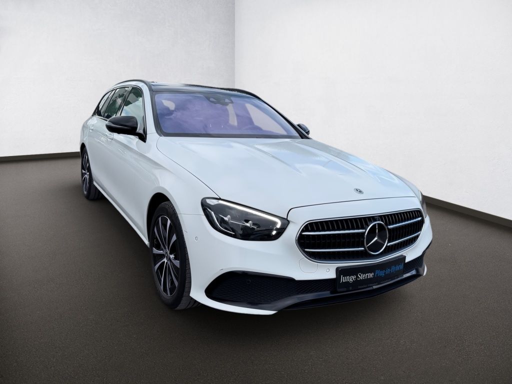 Mercedes-Benz E 300 2022