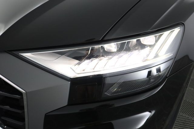 Audi Q8 2021