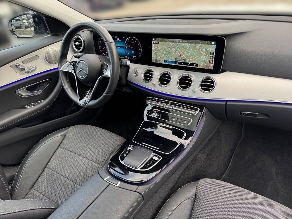 Mercedes-Benz E 300 2022