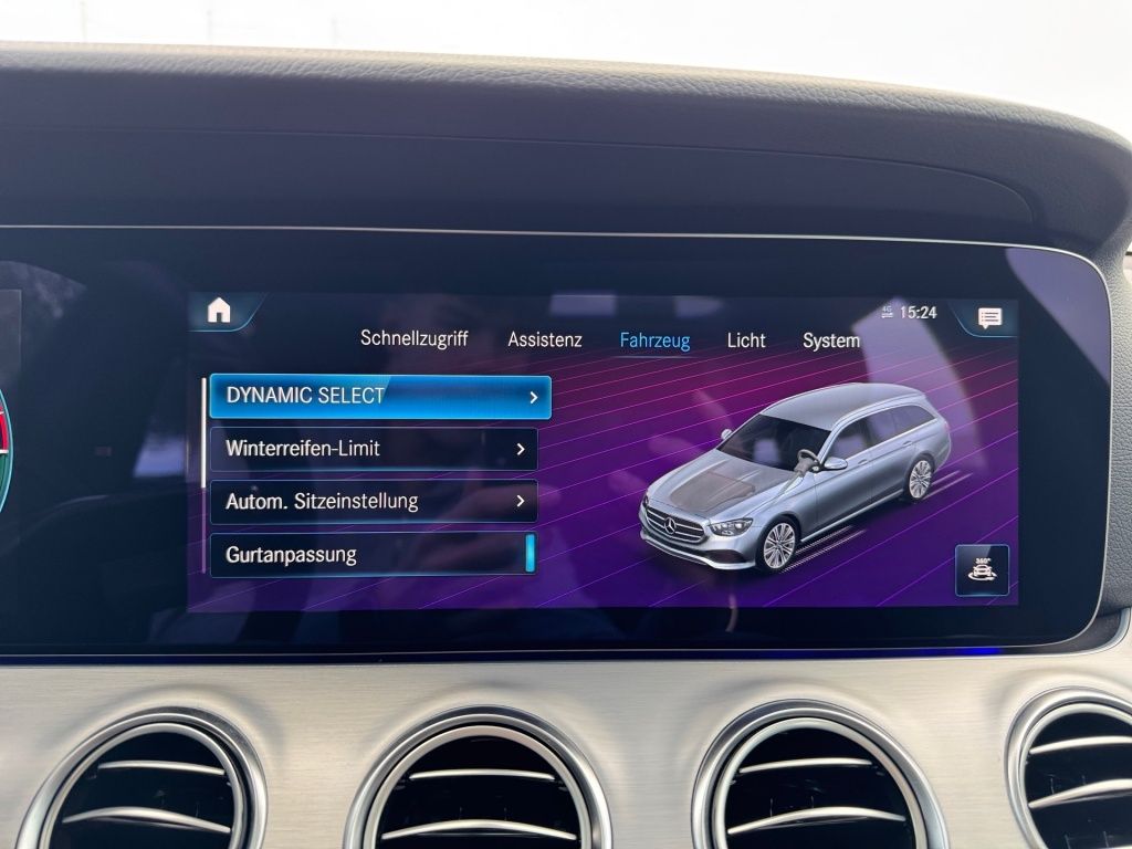 Mercedes-Benz E 300 2022