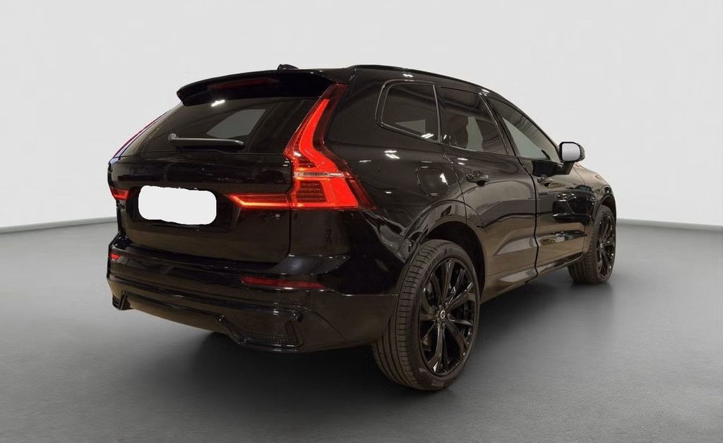 Volvo XC60 2025