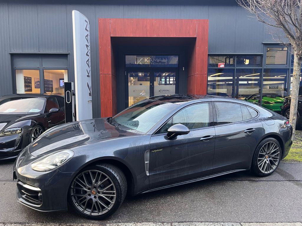 Porsche Panamera 2024