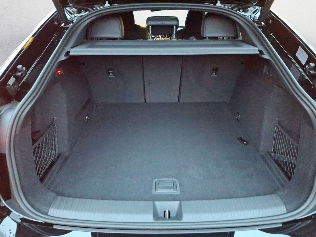 Audi Q6 e-tron 2026