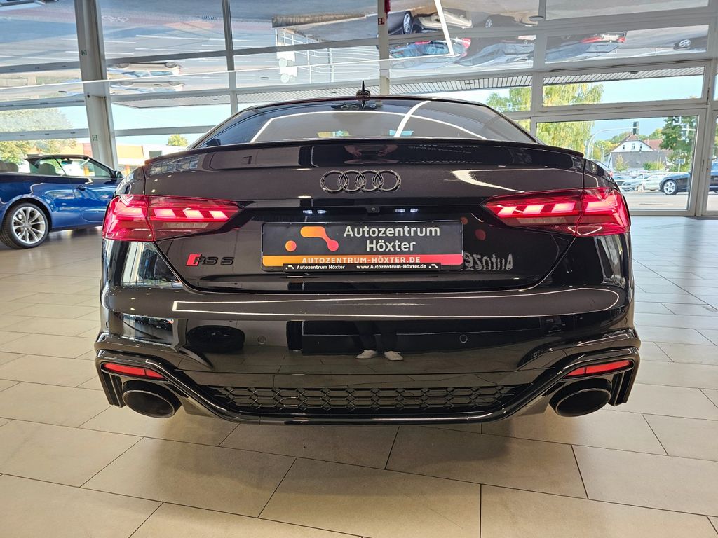Audi RS5 2021