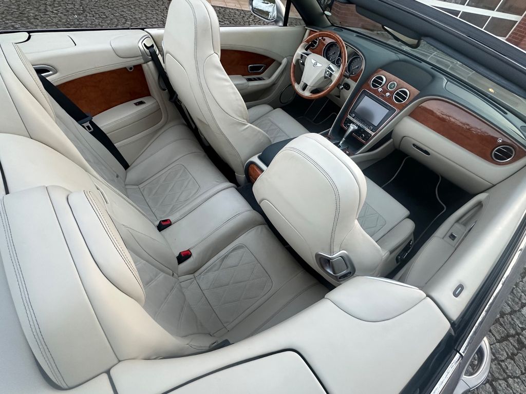 Bentley Continental GTC 2014