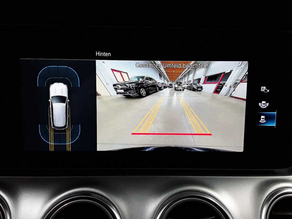 Mercedes-Benz E 300 2022