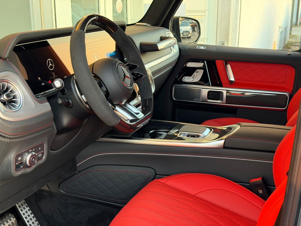 Mercedes-Benz G 63 AMG 2025