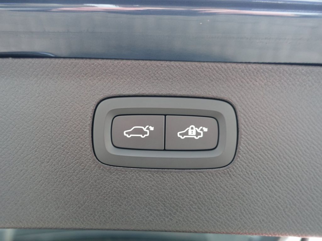 Volvo XC90 2024