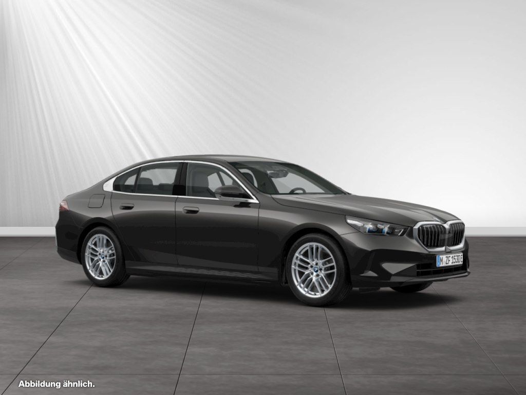 BMW 530 2024