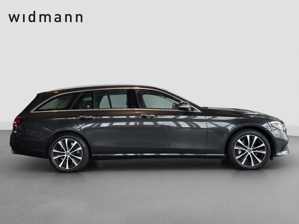Mercedes-Benz E 300 2022