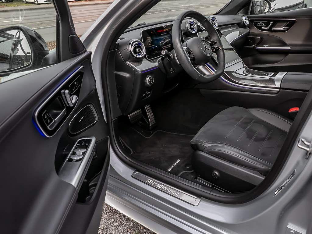 Mercedes-Benz C 300 2025